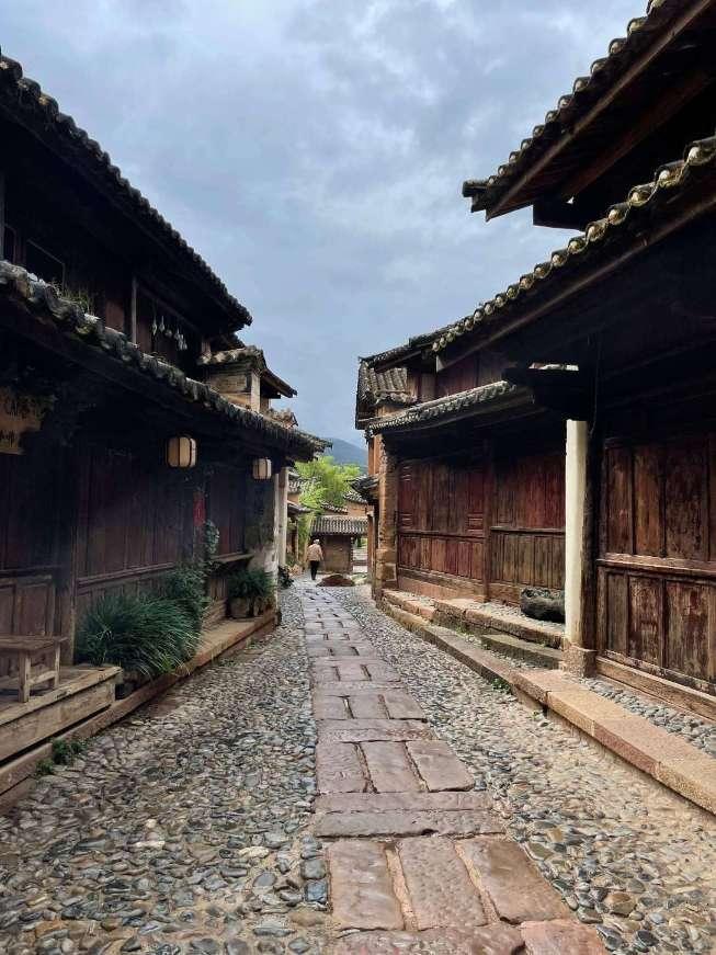 QQ分组自己的头像怎么设置显示游戏画面